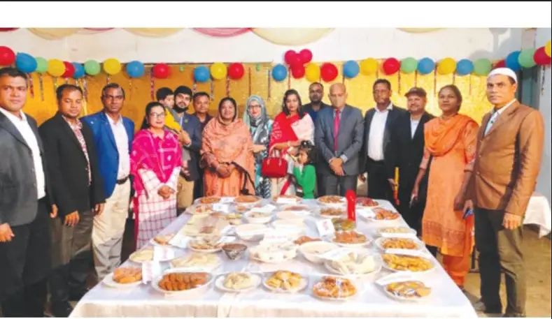 হাটহাজারীতে সুবিধাবঞ্চিত শিশুদের নিয়ে পিঠা উৎসব হাটহাজারীতে সুবিধাবঞ্চিত শিশুদের নিয়ে পিঠা উৎসব