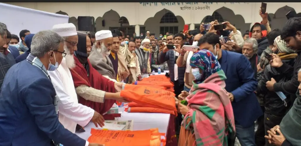 গাজীপুরে কম্বল বিতরণ করলেন রিজভী গাজীপুরে কম্বল বিতরণ করলেন রিজভী