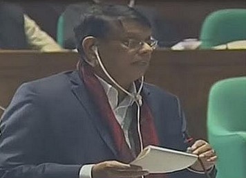 ১ লাখ ৬২ হাজার কোটি টাকা লাপাত্তার অভিযোগ জাপা এমপির ১ লাখ ৬২ হাজার কোটি টাকা লাপাত্তার অভিযোগ জাপা এমপির