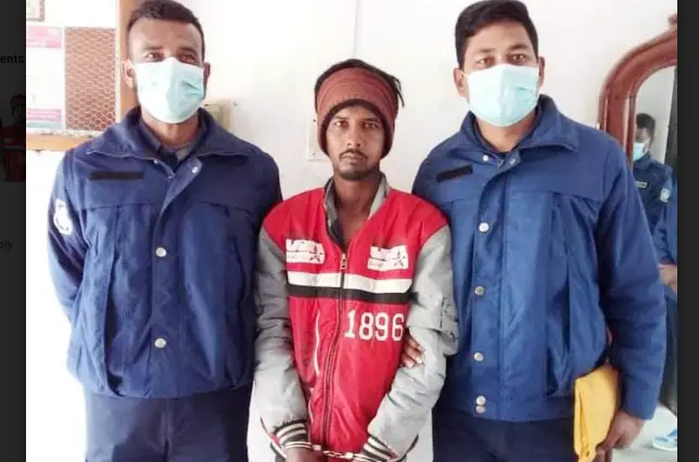 ধামইরহাটে শিশু ধর্ষণের দায়ে যুবক গ্রেফতার ধামইরহাটে শিশু ধর্ষণের দায়ে যুবক গ্রেফতার