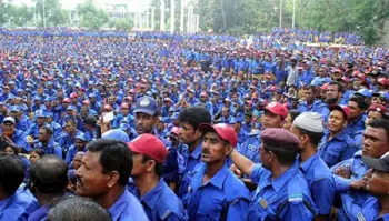 ৪৭ হাজার গ্রাম পুলিশের চাকরি জাতীয়করণে হাইকোর্টের রায় স্থগিত