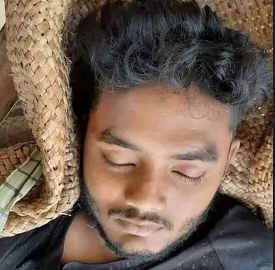 বাগেরহাটে সড়ক দুর্ঘটনায় ছাত্র নিহত বাগেরহাটে সড়ক দুর্ঘটনায় ছাত্র নিহত