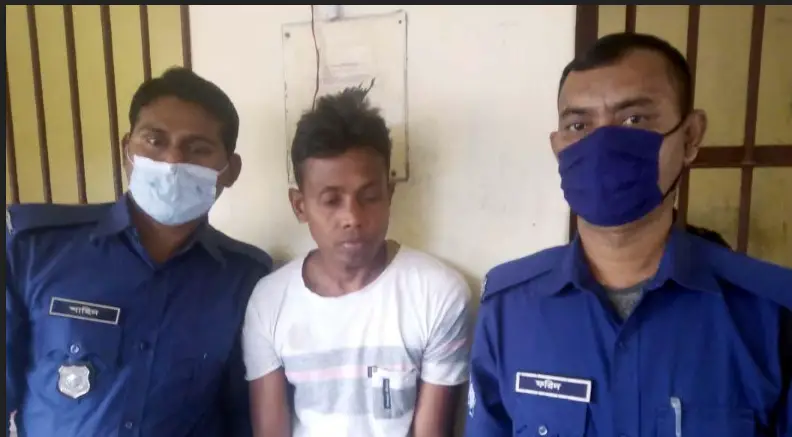 মঠবাড়িয়ায় স্কুল ছাত্রী ধর্ষণ চেষ্টা মামলায় বখাটে যুবক গ্রেফতার মঠবাড়িয়ায় স্কুল ছাত্রী ধর্ষণ চেষ্টা মামলায় বখাটে যুবক গ্রেফতার