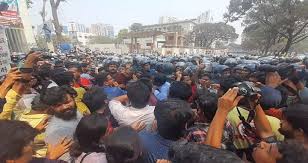 বামপন্থীদের স্বরাষ্ট্র মন্ত্রণালয় ঘেরাও কর্মসূচিতে পুলিশের বাধা বামপন্থীদের স্বরাষ্ট্র মন্ত্রণালয় ঘেরাও কর্মসূচিতে পুলিশের বাধা