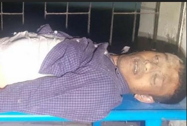 টঙ্গীতে ছিনতাইকারীর ছুরিকাঘাতে গার্মেন্টসের গাড়ী চালক নিহত টঙ্গীতে ছিনতাইকারীর ছুরিকাঘাতে গার্মেন্টসের গাড়ী চালক নিহত