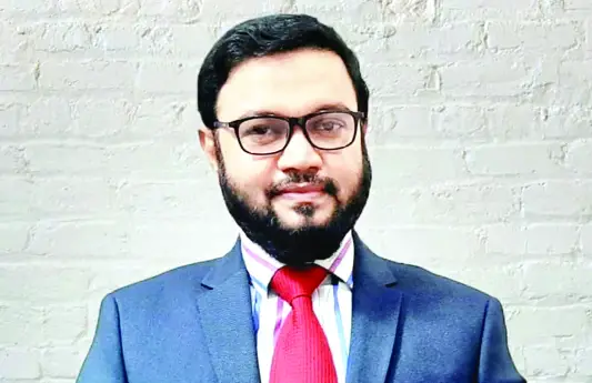 ফ্রিল্যান্সিং ও ইংরেজী দিয়ে বাজারে বিপ্লব ঘটাতে চান এটিএম মাহমুদ ফ্রিল্যান্সিং ও ইংরেজী দিয়ে বাজারে বিপ্লব ঘটাতে চান এটিএম মাহমুদ