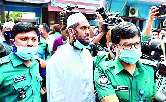 মামুনুল গ্রেফতার ॥ মোহাম্মদপুরের মাদ্রাসায় যৌথ অভিযান মামুনুল গ্রেফতার ॥ মোহাম্মদপুরের মাদ্রাসায় যৌথ অভিযান