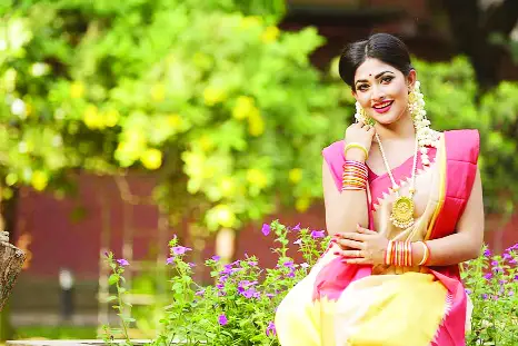 মুছে যাক গ্লানি ঘুচে যাক জরা মুছে যাক গ্লানি ঘুচে যাক জরা