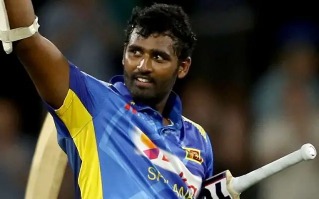 ‘এখনও সেরা’ থিসারার অবসরে অবাক সতীর্থরা ‘এখনও সেরা’ থিসারার অবসরে অবাক সতীর্থরা