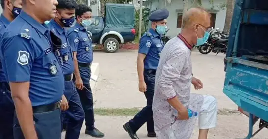 সরকারি চাল আত্মসাৎ করায় ইউপি চেয়ারম্যান গ্রেফতার সরকারি চাল আত্মসাৎ করায় ইউপি চেয়ারম্যান গ্রেফতার