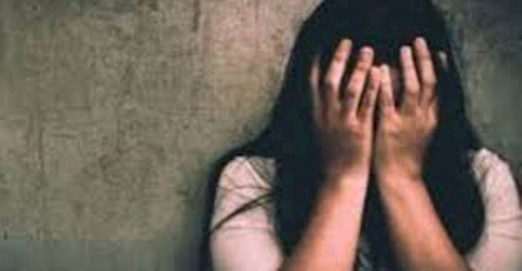 খুলনায় কেয়ারেন্টাইনে ভারত ফেরত তরুনী ধর্ষণ, এএসআই গ্রেফতার খুলনায় কেয়ারেন্টাইনে ভারত ফেরত তরুনী ধর্ষণ, এএসআই গ্রেফতার