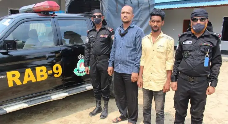 চুনারুঘাটে ৪১ কেজি গাঁজাসহ গ্রেফতার ২