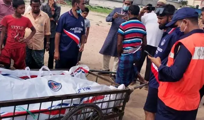মতলবে নিখোঁজ দুই নৌযান শ্রমিকের মরদেহ উদ্ধার মতলবে নিখোঁজ দুই নৌযান শ্রমিকের মরদেহ উদ্ধার