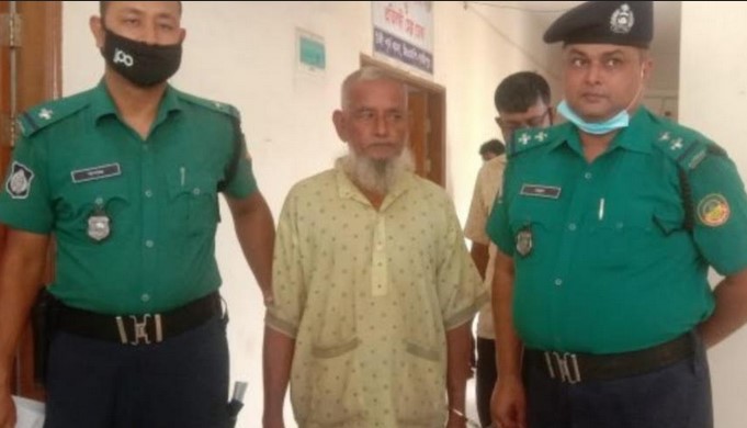 ৩০ বছরের নারীকে বিয়ে করতে না পারায় হত্যাকারী ৭০ বছরের বৃদ্ধ গ্রেফতার ৩০ বছরের নারীকে বিয়ে করতে না পারায় হত্যাকারী ৭০ বছরের বৃদ্ধ গ্রেফতার