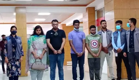 লাইকি-বিগো লাইভের মাধ্যমে মাসে কোটি কোটি টাকা পাচার লাইকি-বিগো লাইভের মাধ্যমে মাসে কোটি কোটি টাকা পাচার