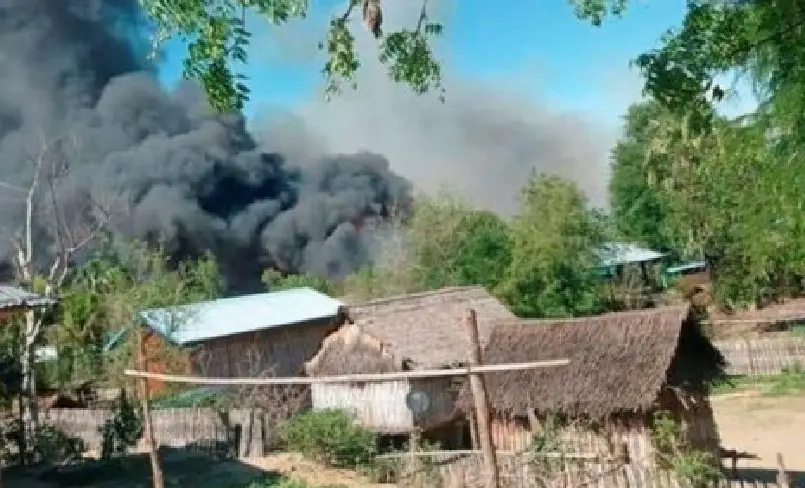 মিয়ানমারে সরকারী বাহিনী ও গেরিলাদের সংঘর্ষে নিহত ২