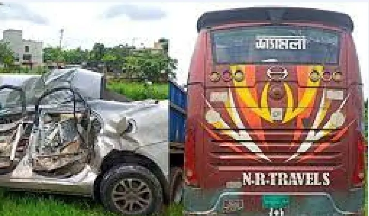 কুমিল্লায় বাস ও প্রাইভেটকারের সংঘর্ষে নিহত ৩ কুমিল্লায় বাস ও প্রাইভেটকারের সংঘর্ষে নিহত ৩