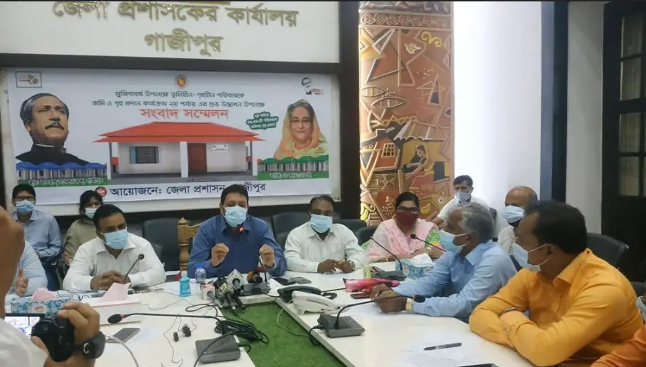 গাজীপুরে দ্বিতীয় পর্যায়ে আরো ২০২টি পরিবার পাচ্ছেন ঘর ও জমি