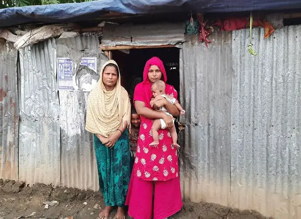 বীর মুক্তিযোদ্ধার মেয়েদের মানবেতর জীবন বীর মুক্তিযোদ্ধার মেয়েদের মানবেতর জীবন