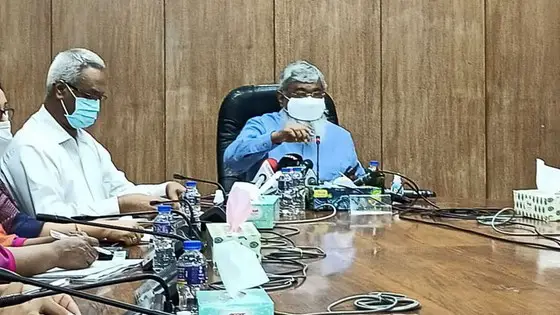 করোনা : মঙ্গলবার থেকে ৭ জেলায় লকডাউন করোনা : মঙ্গলবার থেকে ৭ জেলায় লকডাউন