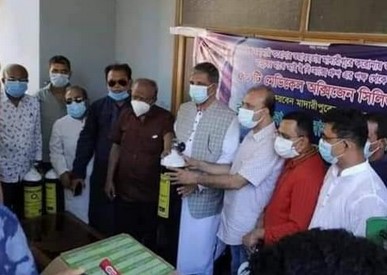 মাদারীপুর পৌরসভায় ৫০ অক্সিজেন সিলিন্ডার হস্তান্তর মাদারীপুর পৌরসভায় ৫০ অক্সিজেন সিলিন্ডার হস্তান্তর