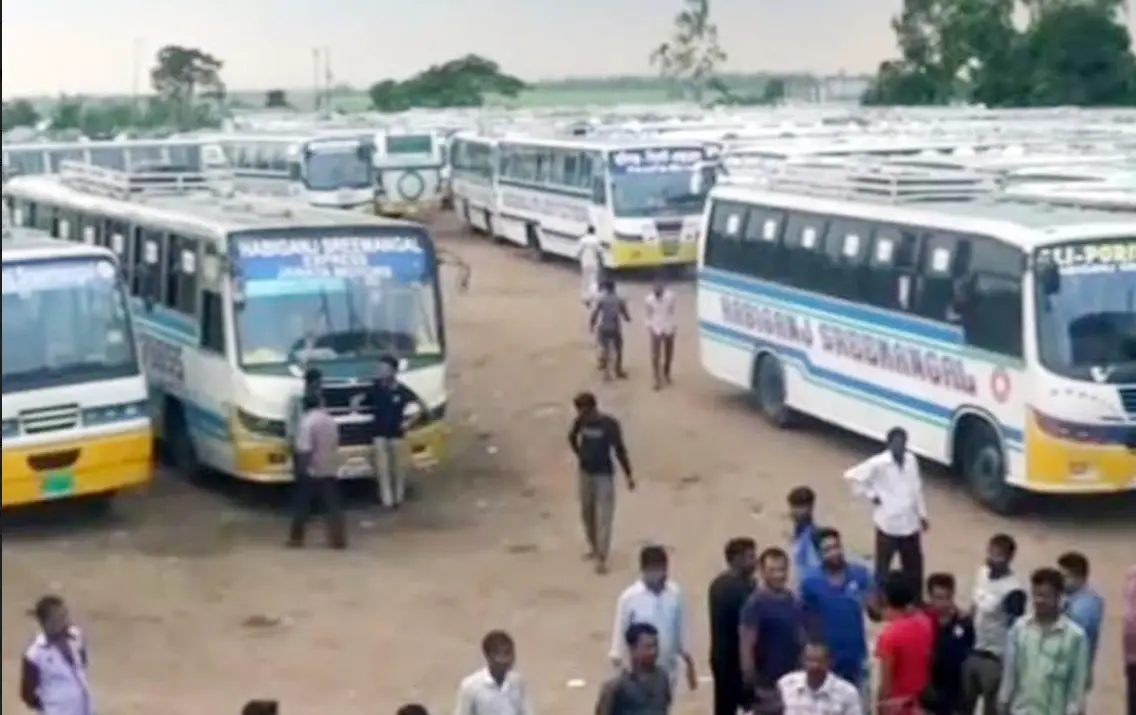 হবিগঞ্জে বাস চলাচল শুরু হবিগঞ্জে বাস চলাচল শুরু
