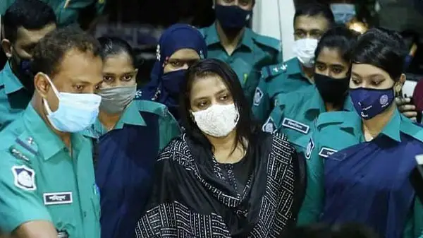 ১৪ দিনের রিমান্ডে হেলেনা জাহাঙ্গীর ১৪ দিনের রিমান্ডে হেলেনা জাহাঙ্গীর