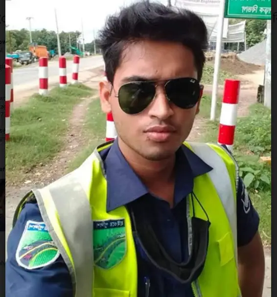 চন্দনাইশে চেকপোস্টে গাড়ি চাপায় কনস্টেবল নিহত চন্দনাইশে চেকপোস্টে গাড়ি চাপায় কনস্টেবল নিহত