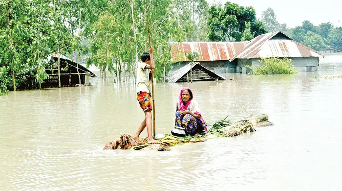 ১২ জেলার বন্যা পরিস্থিতির অবনতির শঙ্কা