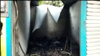 ধামরাইয়ে আগুনে চার দোকান পুড়ে ছাই ধামরাইয়ে আগুনে চার দোকান পুড়ে ছাই