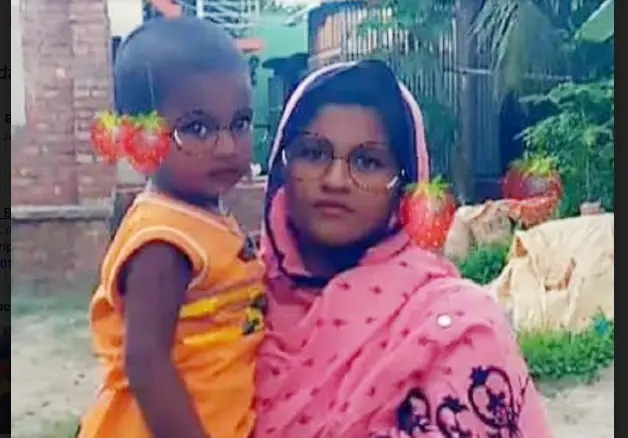 মাদারীপুরে টয়লেট থেকে শিশুর লাশ উদ্ধার, দুই নারী গ্রেফতার মাদারীপুরে টয়লেট থেকে শিশুর লাশ উদ্ধার, দুই নারী গ্রেফতার