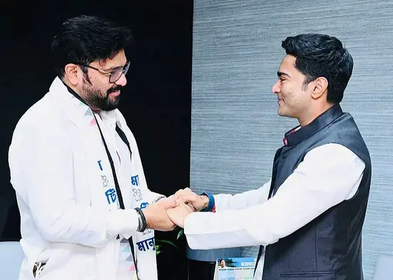 নরেন্দ্র মোদীর মন্ত্রী বাবুল সুপ্রিয় এবার তৃণমূলে নরেন্দ্র মোদীর মন্ত্রী বাবুল সুপ্রিয় এবার তৃণমূলে