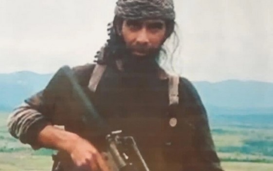 ইন্দোনেশিয়ায় নিরাপত্তা বাহিনীর গুলিতে এমআইটি’র নেতা নিহত ইন্দোনেশিয়ায় নিরাপত্তা বাহিনীর গুলিতে এমআইটি’র নেতা নিহত