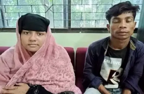 পুইব্যাক হয়ে আসা দুই রোহিঙ্গাকে কুতুবপালং শরনার্থী ক্যাম্পে ফেরত পাঠিয়েছে পুলিশ পুইব্যাক হয়ে আসা দুই রোহিঙ্গাকে কুতুবপালং শরনার্থী ক্যাম্পে ফেরত পাঠিয়েছে পুলিশ