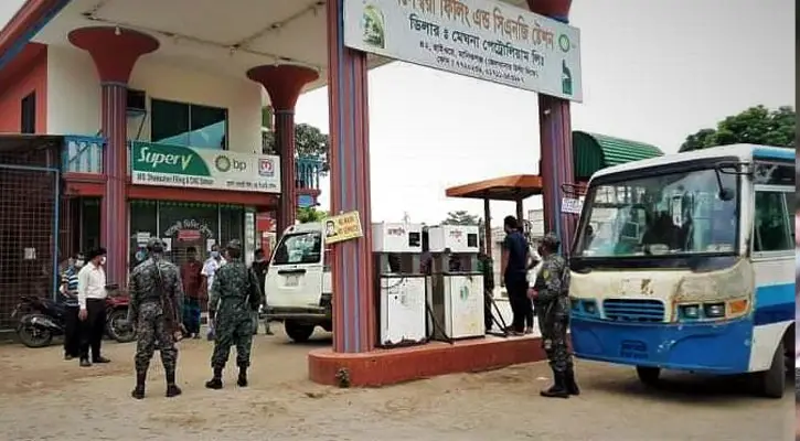 মানিকগঞ্জে জ্বালানি তেল কম দেওয়ায় জরিমানা মানিকগঞ্জে জ্বালানি তেল কম দেওয়ায় জরিমানা