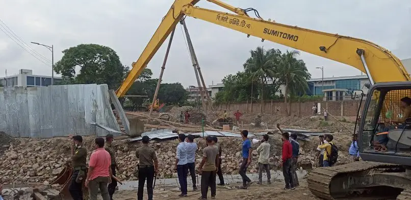 নারায়ণগঞ্জে ফের শীতলক্ষ্যার তীরে উচ্ছেদ অভিযান নারায়ণগঞ্জে ফের শীতলক্ষ্যার তীরে উচ্ছেদ অভিযান