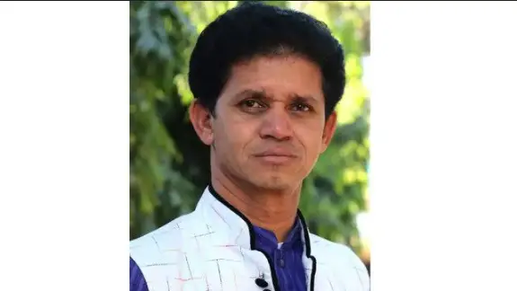 দেবীগঞ্জ পৌরসভা নির্বাচনে বহিষ্কৃত আওয়ামী লীগ নেতাই হলেন পৌর মেয়র দেবীগঞ্জ পৌরসভা নির্বাচনে বহিষ্কৃত আওয়ামী লীগ নেতাই হলেন পৌর মেয়র