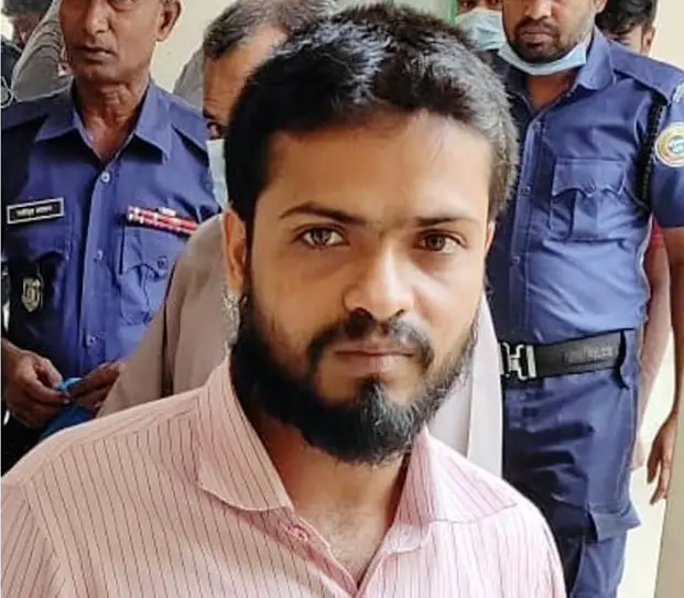নয় বছর আত্মগোপনে রাখা রাসেলকে উদ্ধার নয় বছর আত্মগোপনে রাখা রাসেলকে উদ্ধার