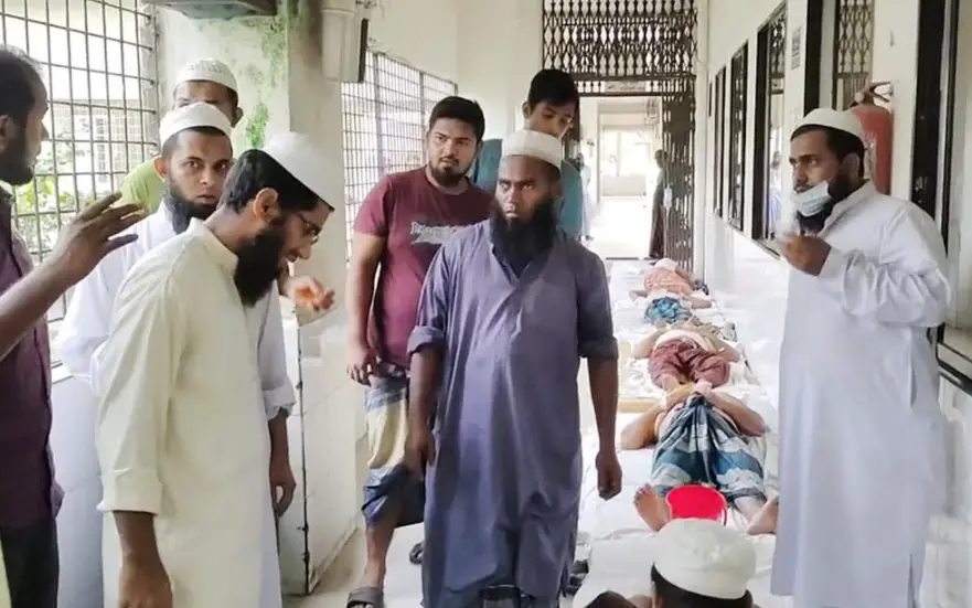 পটুয়াখালীতে তাবলীগ জামাতের সদস্যদের চেতনানাশক খাইয়ে সর্বস্ব লুট পটুয়াখালীতে তাবলীগ জামাতের সদস্যদের চেতনানাশক খাইয়ে সর্বস্ব লুট
