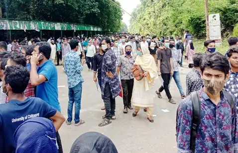 চবি কেন্দ্রে ঢাবির ‘ক’ ইউনিটের পরীক্ষা সম্পন্ন, অনুপস্থিত ২ হাজার ৫১০ চবি কেন্দ্রে ঢাবির ‘ক’ ইউনিটের পরীক্ষা সম্পন্ন, অনুপস্থিত ২ হাজার ৫১০