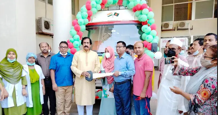 আইসিইউসহ আধুনিক এ্যাম্বুলেন্স পেলো শেরপুর জেলা সদর হাসপাতাল আইসিইউসহ আধুনিক এ্যাম্বুলেন্স পেলো শেরপুর জেলা সদর হাসপাতাল