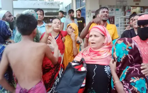 মাগুরায় দু’গ্রুপের সংঘর্ষ ॥ নিহত ৪ মাগুরায় দু’গ্রুপের সংঘর্ষ ॥ নিহত ৪