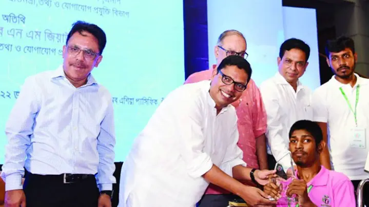 প্রচারিত হচ্ছে 'সময় এখন ডিজিটাল সাদাছড়ির' ডকুমেন্টারি প্রচারিত হচ্ছে 'সময় এখন ডিজিটাল সাদাছড়ির' ডকুমেন্টারি
