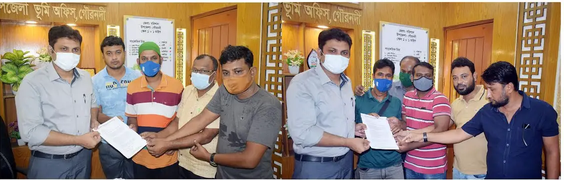 বরিশালে সাংবাদিক সুরক্ষা আইন প্রনয়ণের দাবি বরিশালে সাংবাদিক সুরক্ষা আইন প্রনয়ণের দাবি