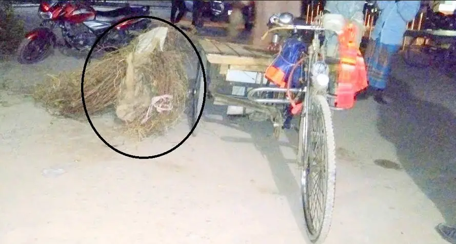 সৈয়দপুর বিমানবন্দরের চোরাই পেরিমিটার জব্দ সৈয়দপুর বিমানবন্দরের চোরাই পেরিমিটার জব্দ