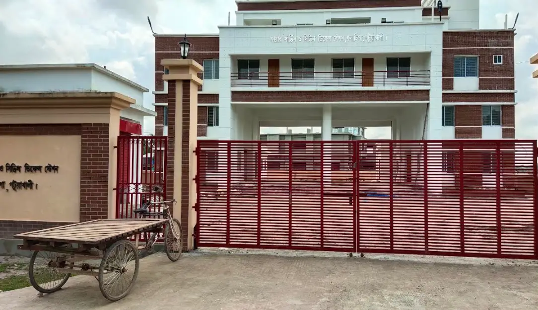 গলাচিপায় ঝুলে আছে ফায়ার সার্ভিস কার্যক্রম গলাচিপায় ঝুলে আছে ফায়ার সার্ভিস কার্যক্রম