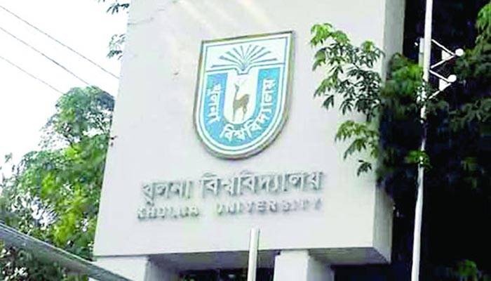 খুবির আবাসিক হল খুলল দেড় বছর পর খুবির আবাসিক হল খুলল দেড় বছর পর