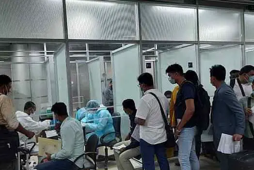 আমিরাতে গেলেন আরও ২৪৭৭ প্রবাসী আমিরাতে গেলেন আরও ২৪৭৭ প্রবাসী