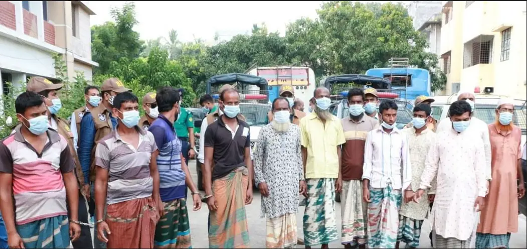 রাজশাহীতে সরকারবিরোধী গোপন বৈঠক থেকে জামায়াত-শিবিরের ১২ কর্মী আটক রাজশাহীতে সরকারবিরোধী গোপন বৈঠক থেকে জামায়াত-শিবিরের ১২ কর্মী আটক
