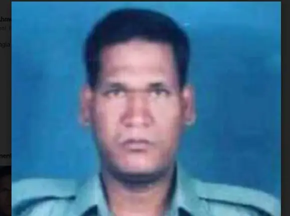 বরিশালে বাস চাঁপায় ট্রাফিক পুলিশ নিহত বরিশালে বাস চাঁপায় ট্রাফিক পুলিশ নিহত